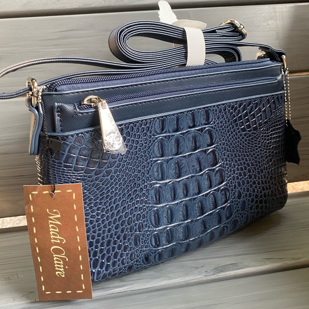 #15 Madi Claire purse